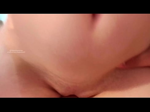 ❤️ Je dormais dans la chambre de ma sœur et je me suis réveillé comme ça. ️  Sexe at fr.mysexpics.ru