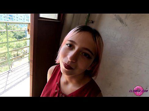 ❤️ Une étudiante sensuelle suce un étranger dans l'Outback - sperme sur son visage ️ Sexe at fr.mysexpics.ru
